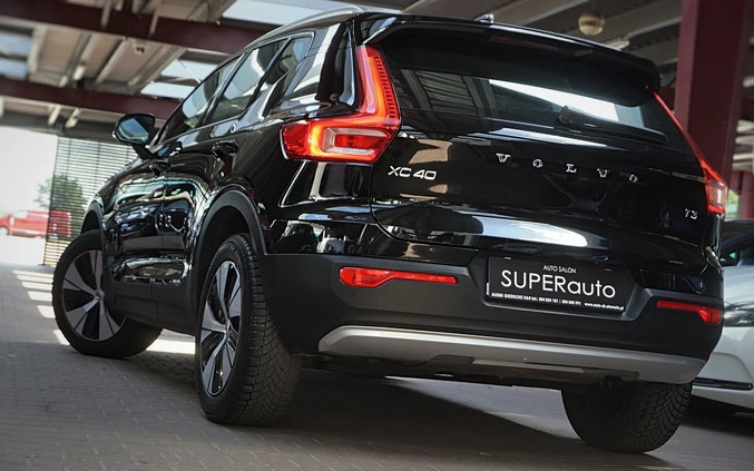 Volvo XC 40 cena 124900 przebieg: 63000, rok produkcji 2020 z Golub-Dobrzyń małe 667